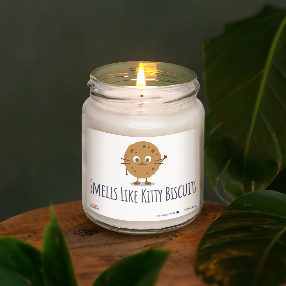 Smells like Kitty Biscuits Scented Soy Candle, 8oz-Candles-I love Veterinary