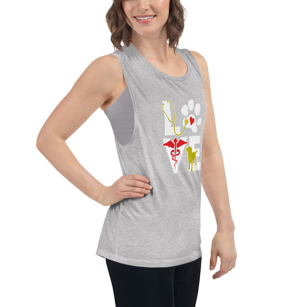 Love dog Women's Tank Top-I love Veterinary