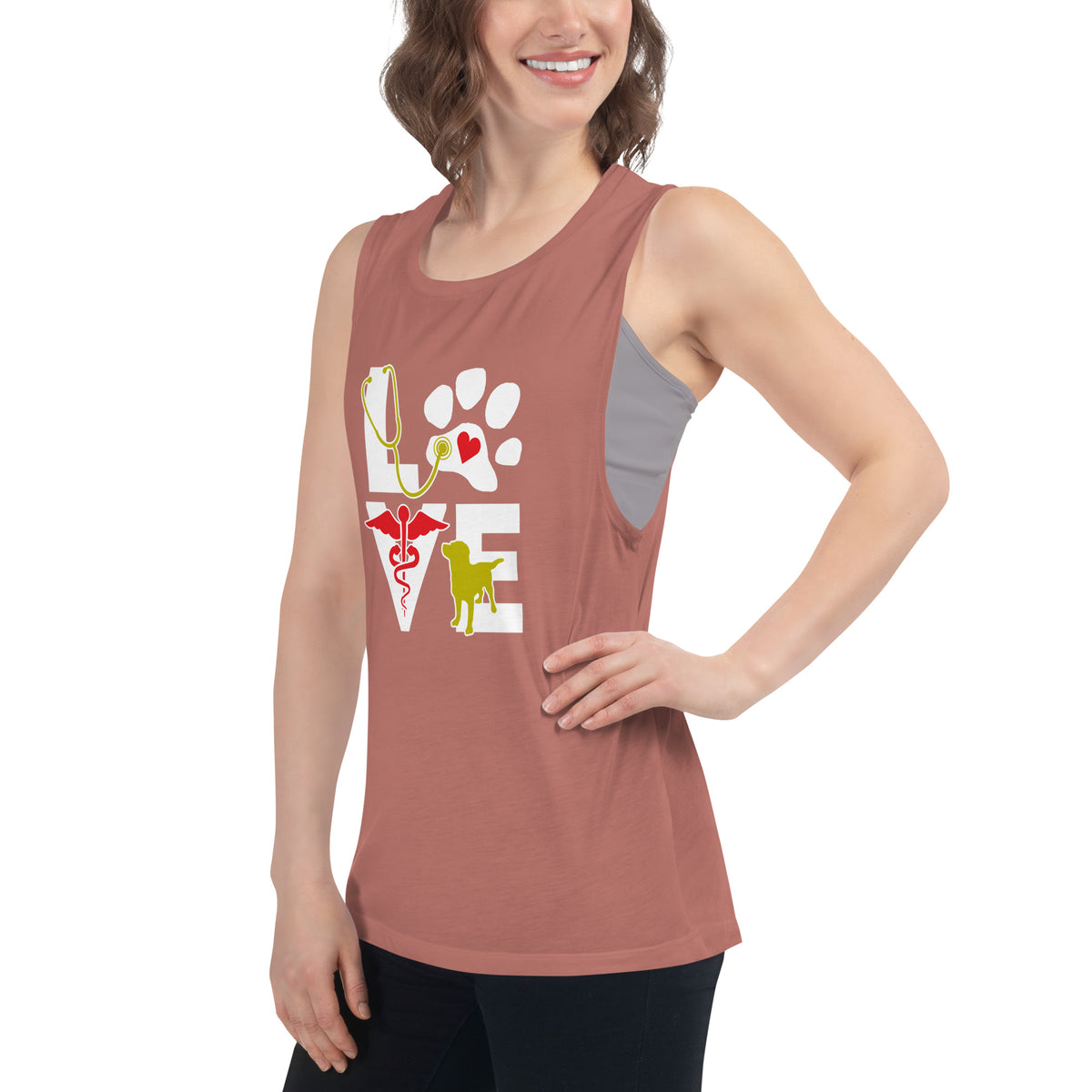 Love dog Women's Tank Top-I love Veterinary