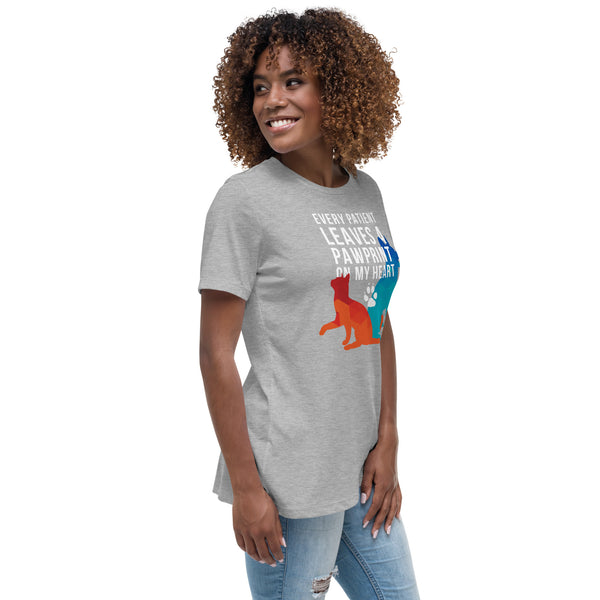 Every patient leaves a pawprint on my heart Women's T-Shirt-I love Veterinary