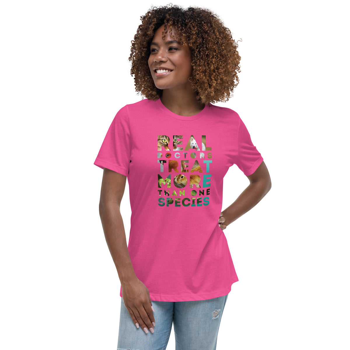 Real doctors treat more than one species Women's T-Shirt-I love Veterinary