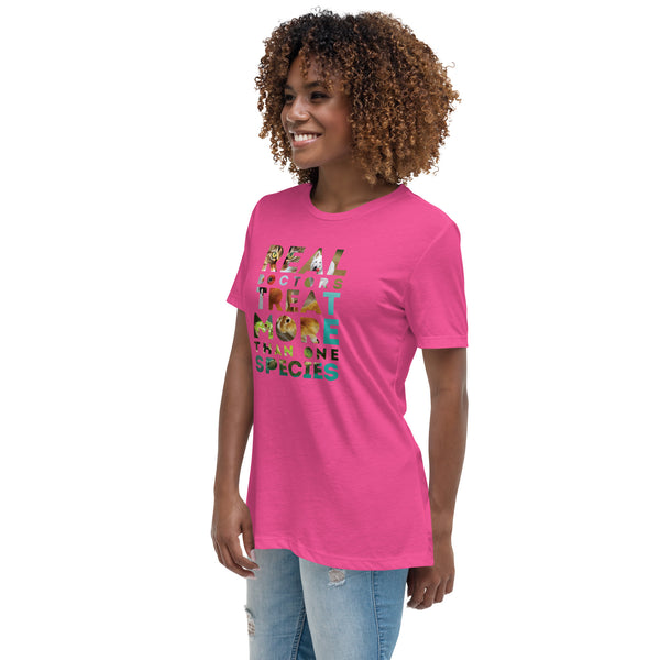 Real doctors treat more than one species Women's T-Shirt-I love Veterinary
