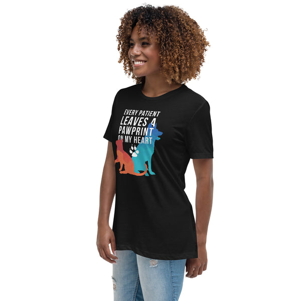Every patient leaves a pawprint on my heart Women's T-Shirt-I love Veterinary