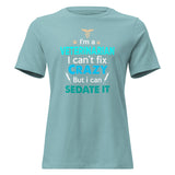 Veterinarian, I can't fix crazy Women's T-Shirt-I love Veterinary
