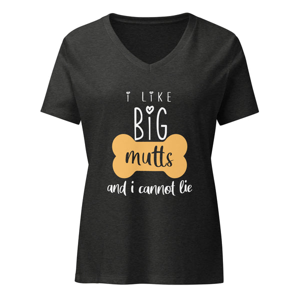 I like big Mutts Women's V-Neck T-Shirt-I love Veterinary