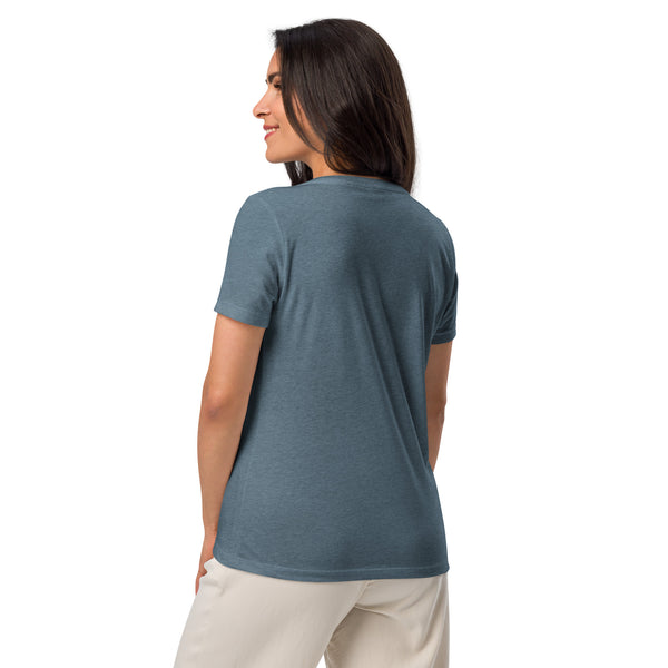 Vet Receptionist Pawprint Women’s V-neck t-shirt-I love Veterinary