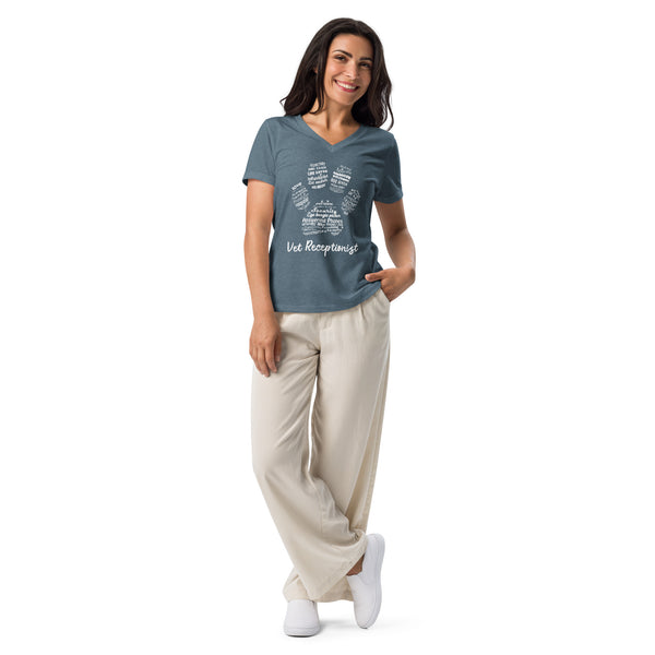 Vet Receptionist Pawprint Women’s V-neck t-shirt-I love Veterinary
