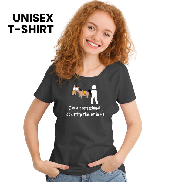 Don't try this at home Unisex T-shirt-Unisex Classic T-Shirt | Fruit of the Loom 3930-I love Veterinary