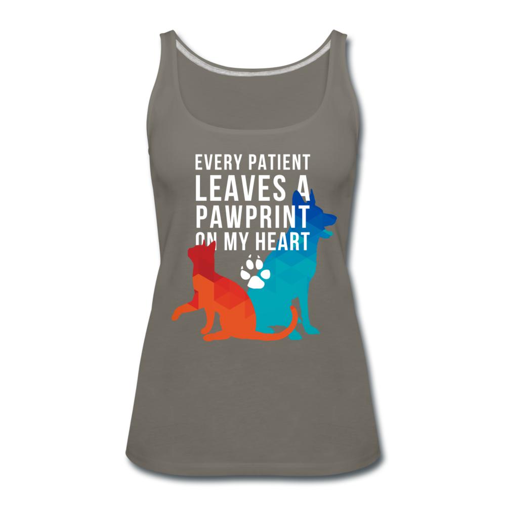 Every patients leaves a pawprint on my heart Women's Tank Top-Women’s Premium Tank Top | Spreadshirt 917-I love Veterinary