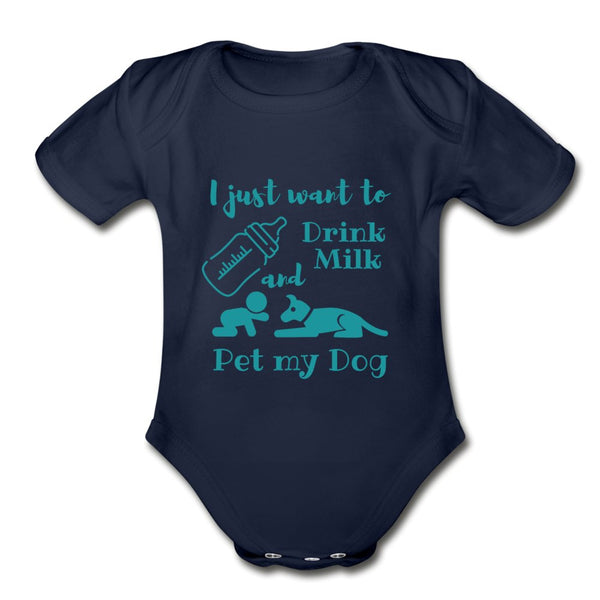 I just want to drink milk and pet my dog Onesie-Organic Short Sleeve Baby Bodysuit | Spreadshirt 401-I love Veterinary