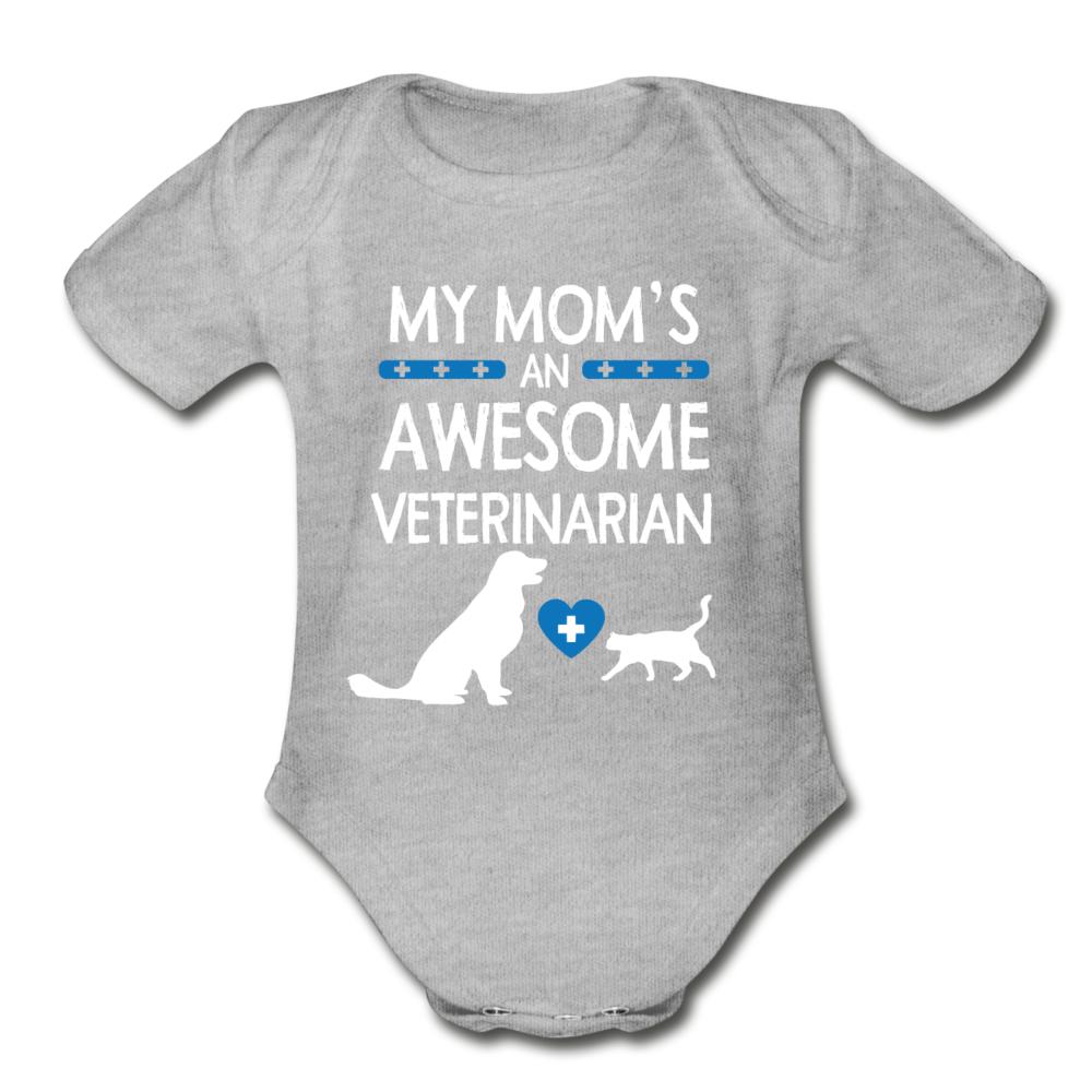 My Mom's an Awesome Veterinarian Onesie-Organic Short Sleeve Baby Bodysuit | Spreadshirt 401-I love Veterinary