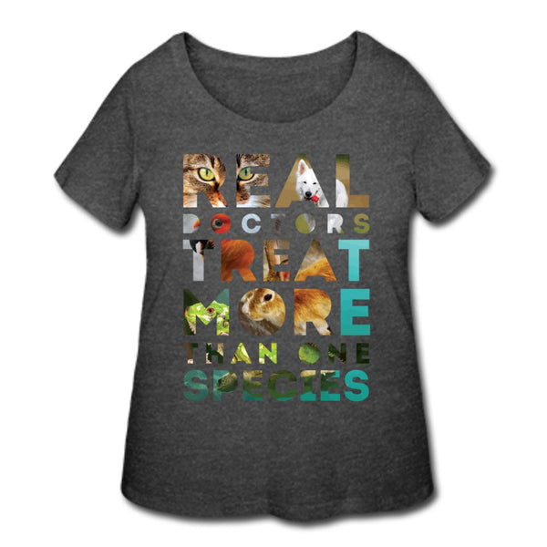 Real doctors treat more than one species Women's Curvy T-shirt-Women’s Curvy T-Shirt | LAT 3804-I love Veterinary