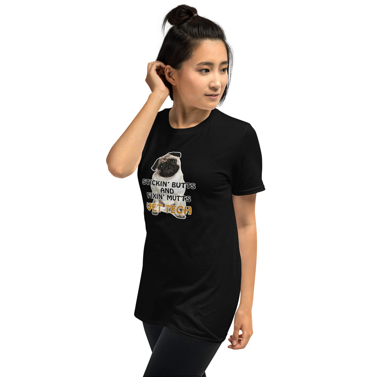 Stickin' butts and fixin' mutts vet tech Unisex T-shirt-Unisex T-Shirt | Gildan 64000-I love Veterinary