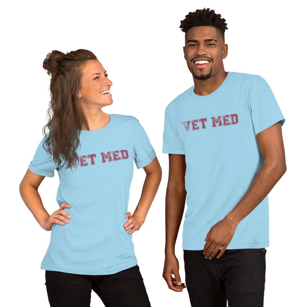 Vet med Unisex T-shirt Bella + Canvas 3001-Unisex T-Shirt | Bella + Canvas 3001-I love Veterinary